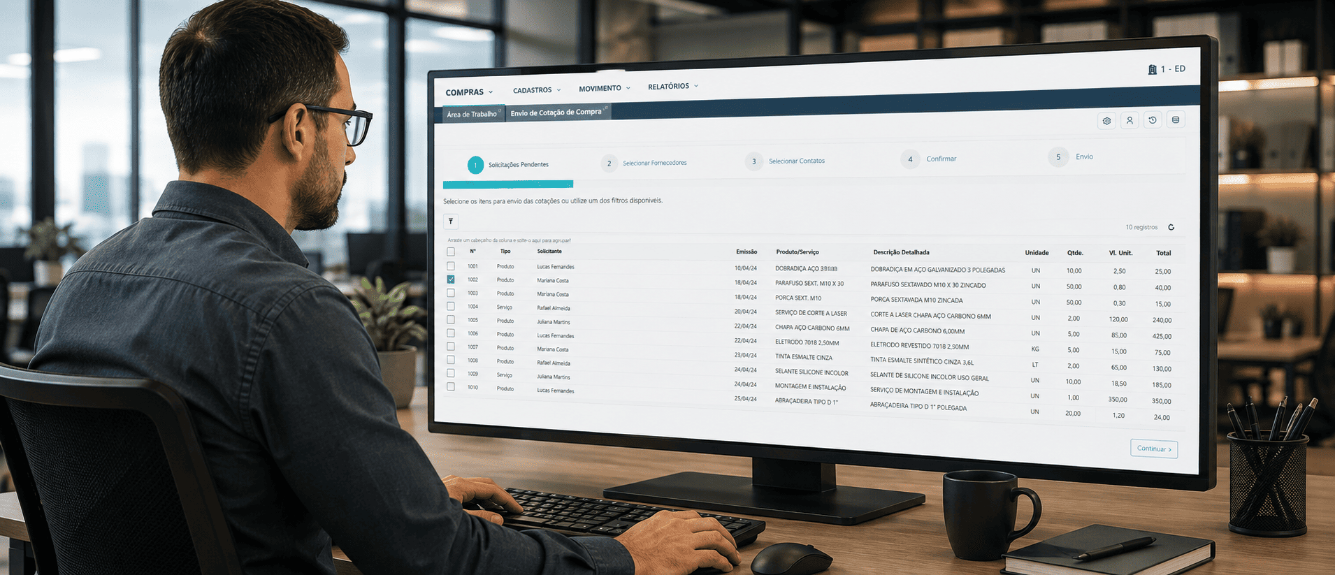 Comprador conduzindo cotação automatizada com fornecedores